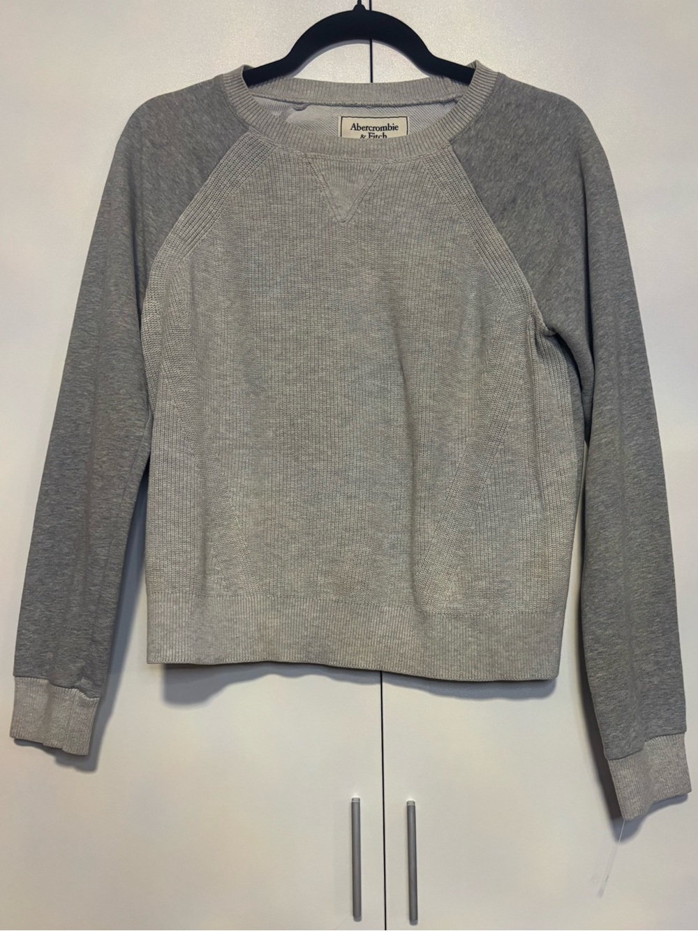 Abercrombie & Fitch Light Gray Waffle Knit Pullover